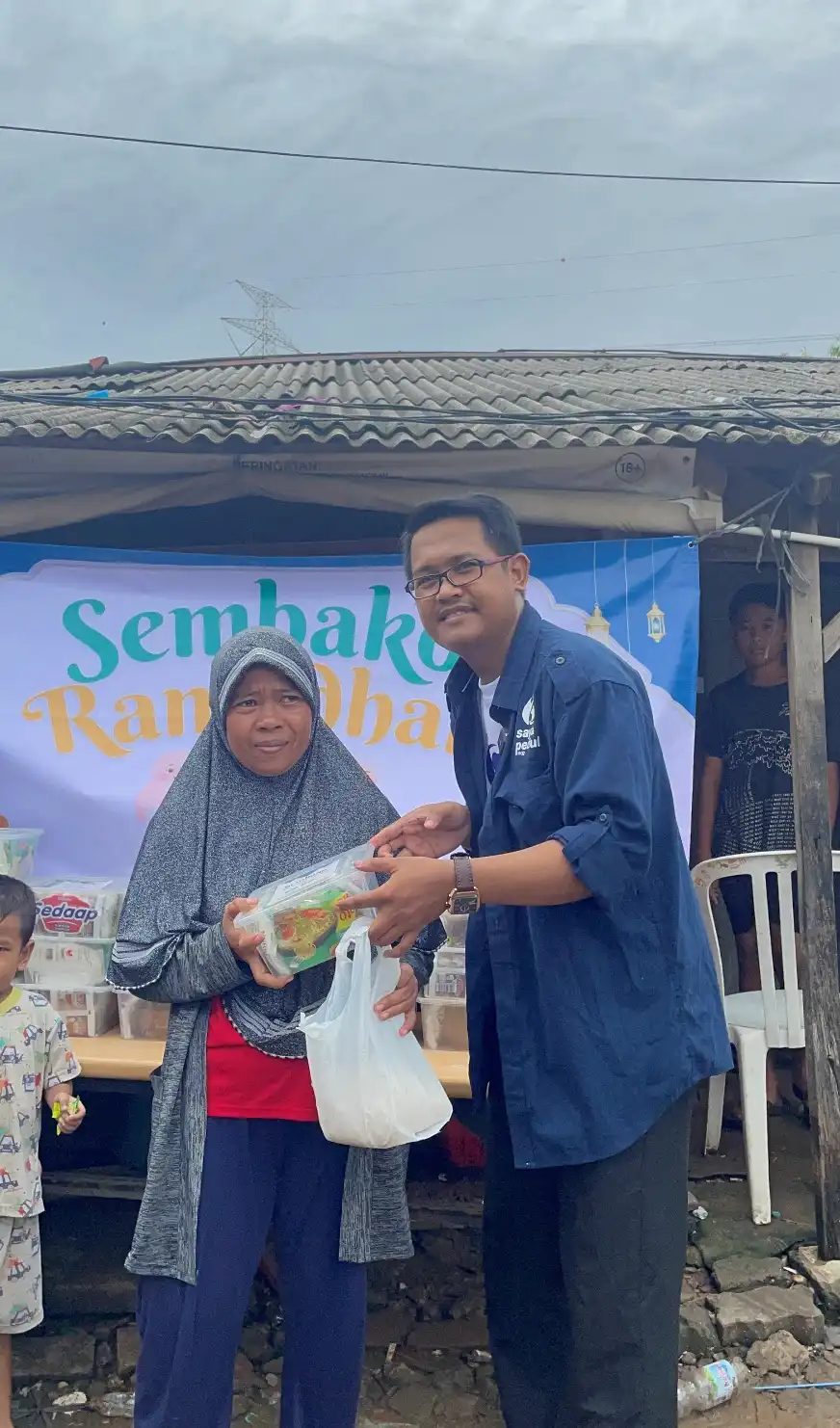 Foto 15 dari album Berbagi Sembako Ramadhan 2024