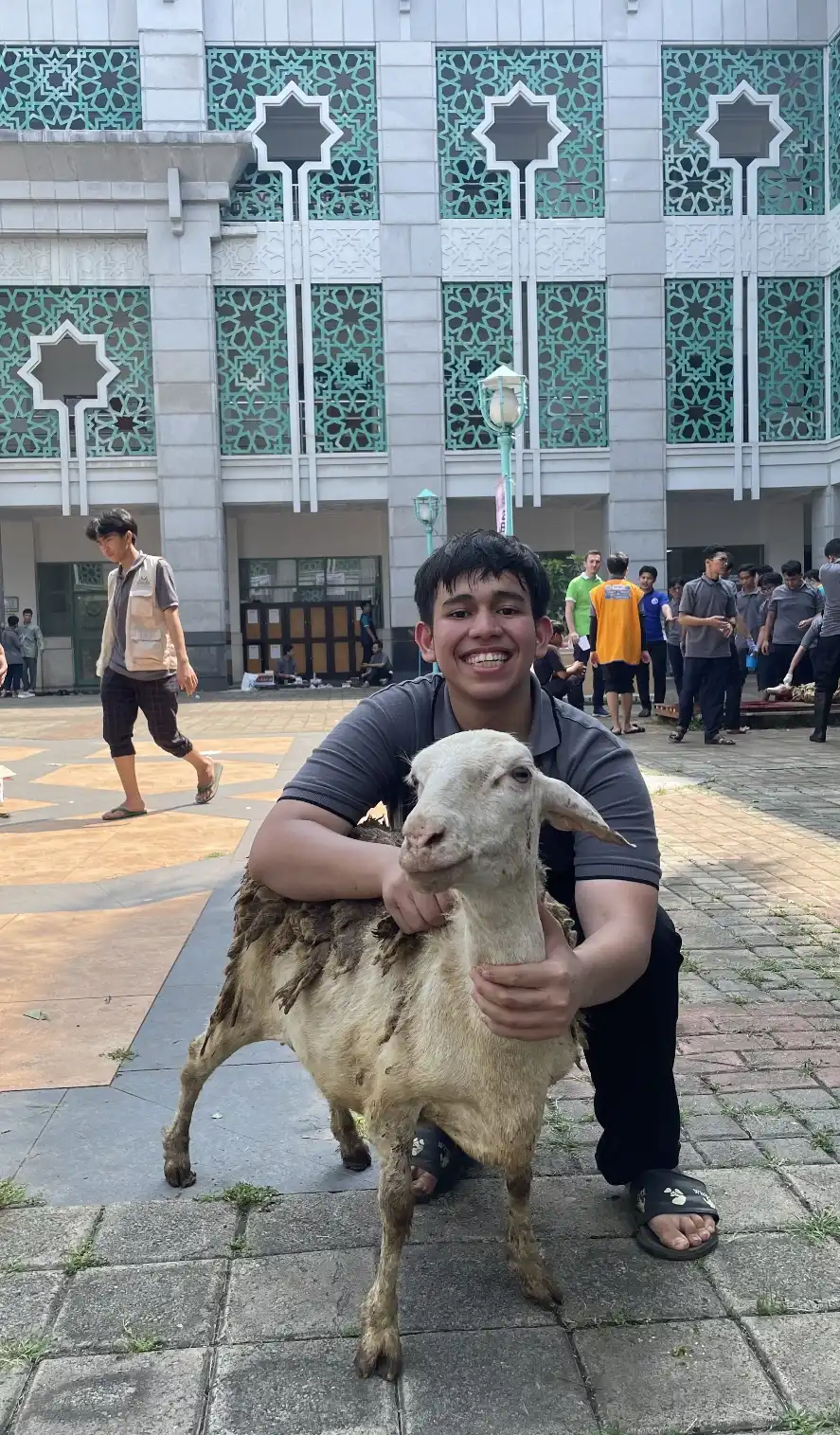 Foto 6 dari album Kurban 2024
