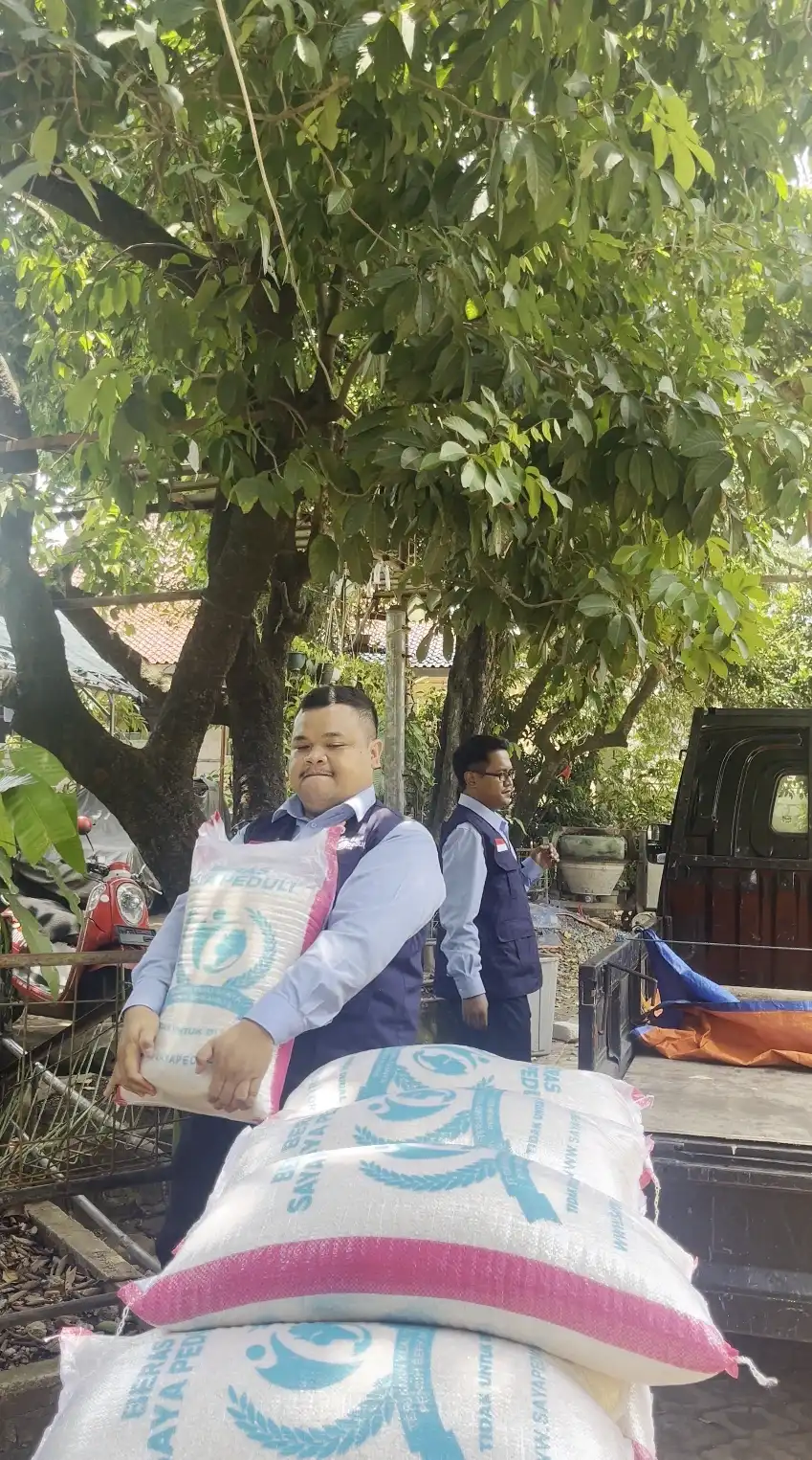 Foto 15 dari album Pendistribusian Beras ke Seluruh Pesantren di DKI Jakarta Tahun 2024