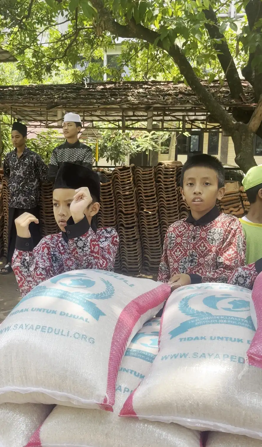Foto 16 dari album Pendistribusian Beras ke Seluruh Pesantren di DKI Jakarta Tahun 2024