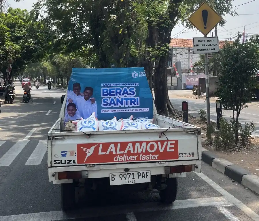Foto 20 dari album Pendistribusian Beras ke Seluruh Pesantren di DKI Jakarta Tahun 2024