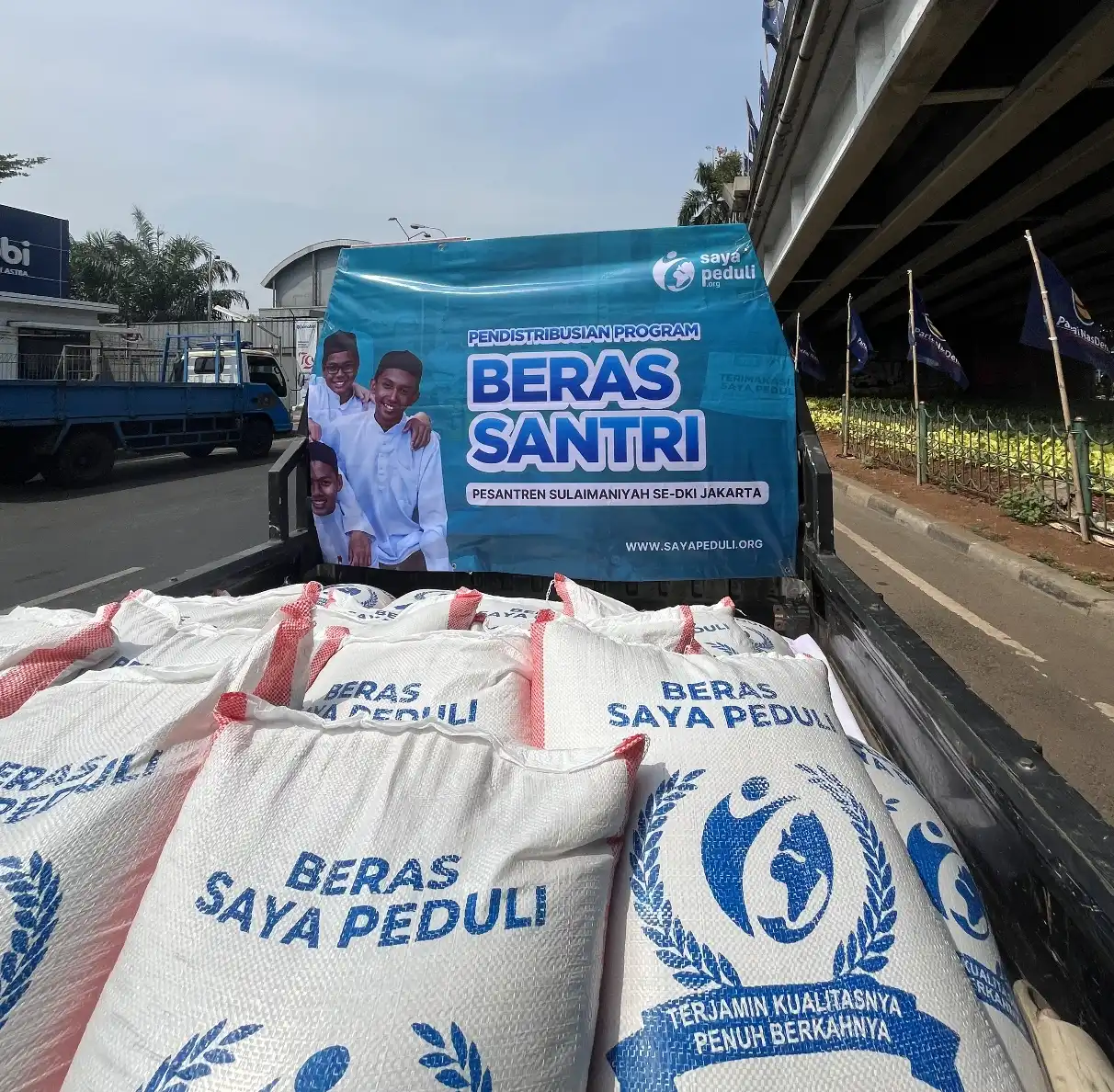 Foto 22 dari album Pendistribusian Beras ke Seluruh Pesantren di DKI Jakarta Tahun 2024
