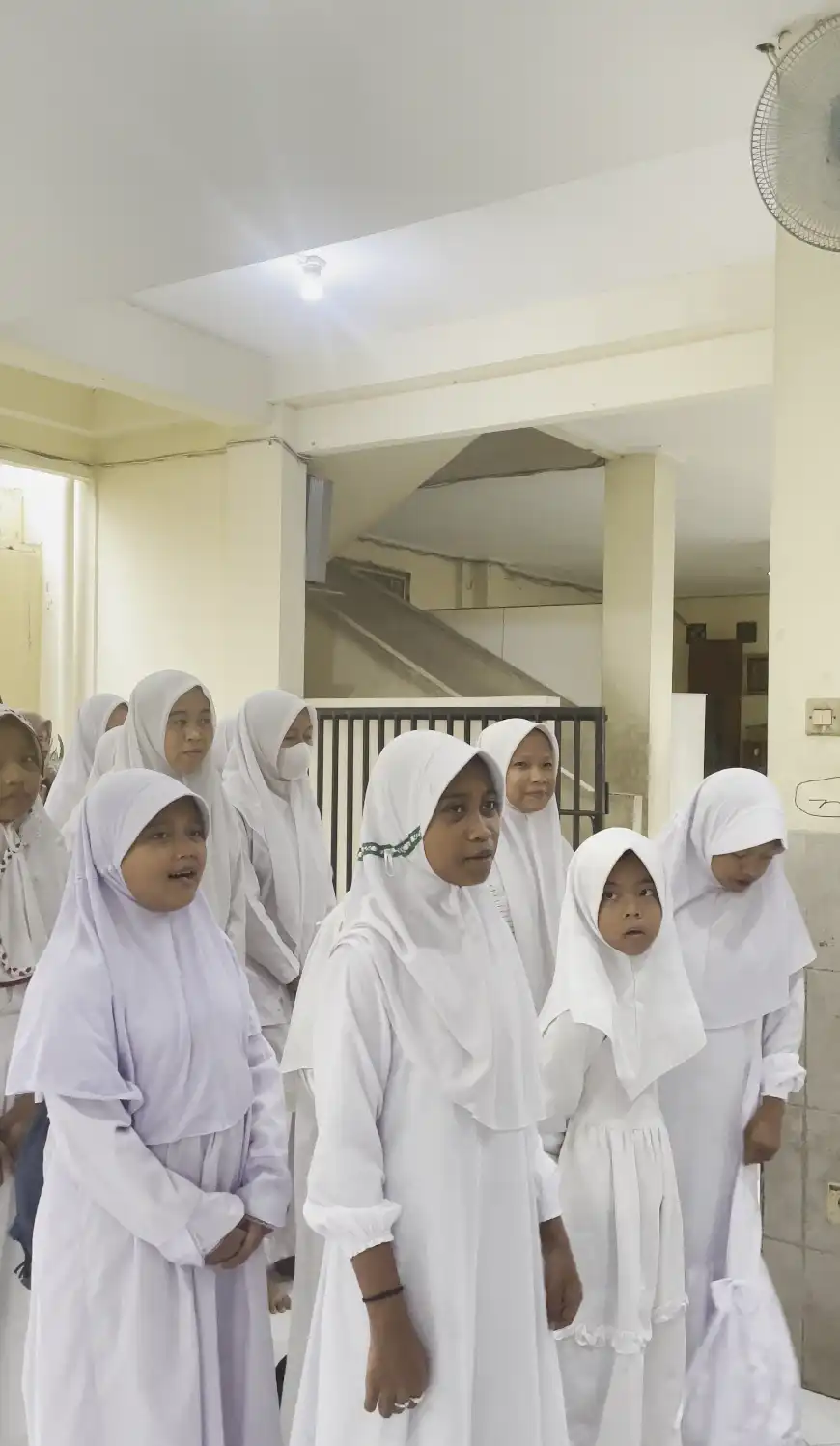 Foto 3 dari album Santunan Anak Yatim Ramadhan 2024