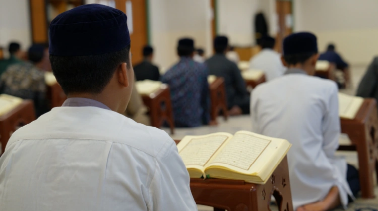 Foto 19 dari album Sedekah Mushaf Al-Qur'an 2025